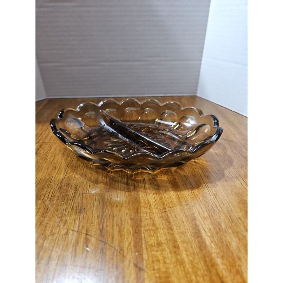 Vintage Indiana Smoke Glass Divided Oval Candy/Relish Dish - Picture 1 of 3